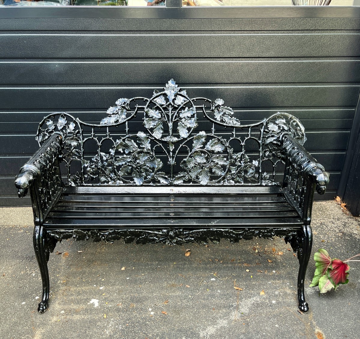 <b>Garden Bench