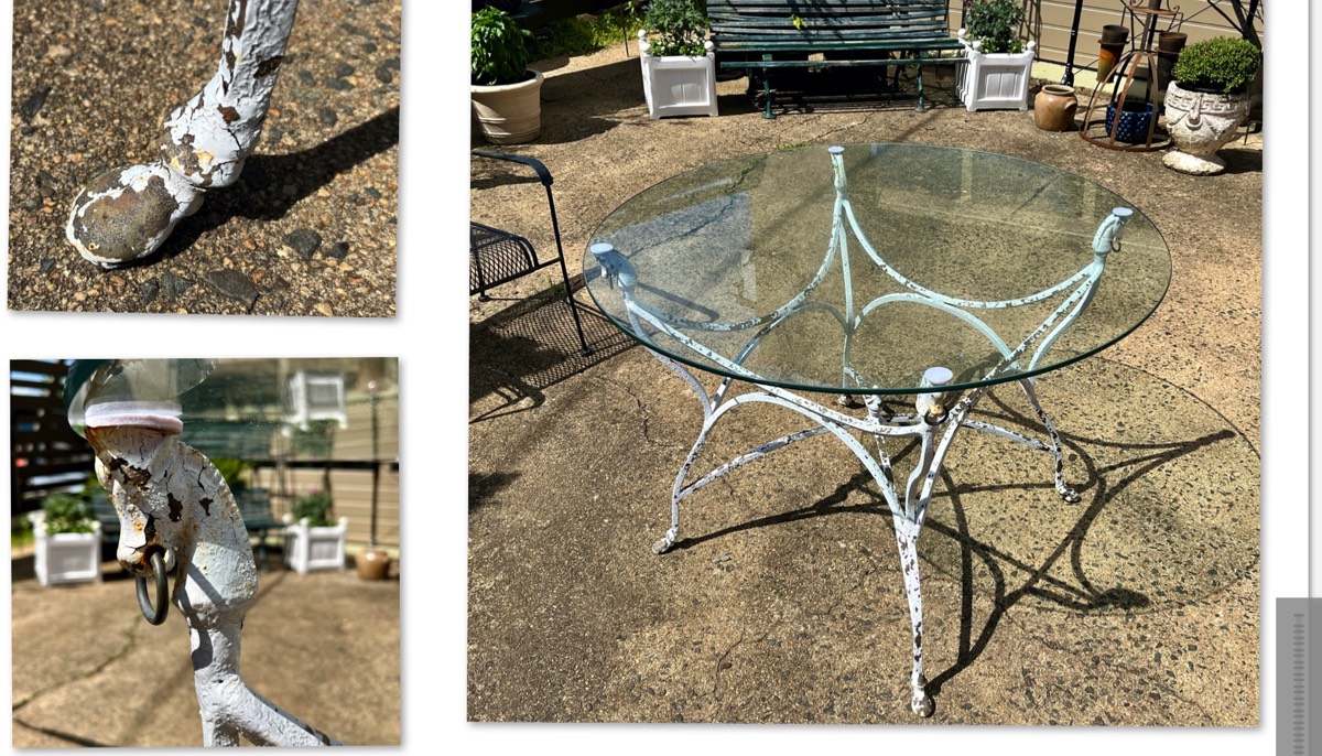 <b>Equestrian Head & Hoof Wrought Iron Table</b><br>30 tall x 41.5 diam. inches